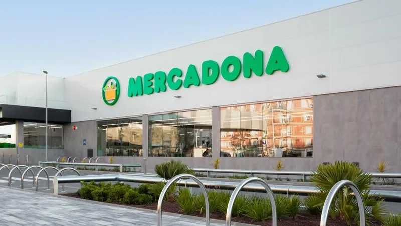 Mercadona sube la apuesta contra Lidl: abre un nuevo supermercado para cambiar la forma de comprar en España