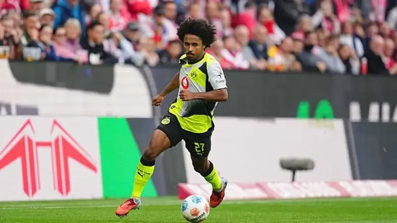 Flick ya apostó por Adeyemi y ahora lo quiere en el Barça