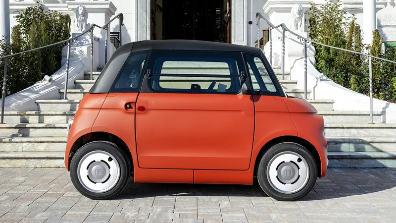 “El eslabón perdido entre el Topolino y el 500”: FIAT confirma la llegada de un mito, con motor eléctrico y tamaño ‘de bolsillo’