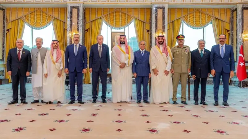 Irán recibe a altos cargos de Turquía, Arabia Saudí y Pakistán por seguridad regional