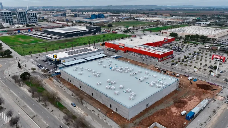 El parque comercial que acaba de abrir en una de las principales ciudades españolas: más de 11.000 metros cuadrados y tiendas de todo tipo