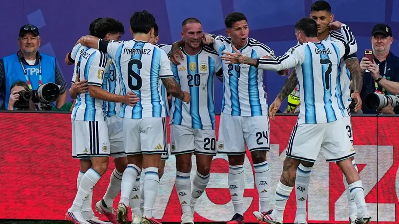 ¡Arde El Chiringuito! Tomás Roncero encendió la polémica: “Si gana Argentina, gana el mal”
