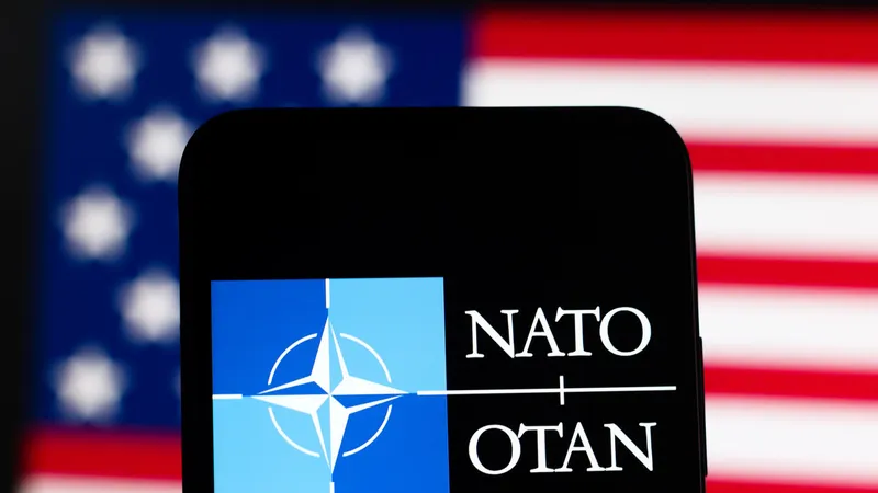 Reuters: EE.UU. planea reducir las fuerzas disponibles para la OTAN durante crisis