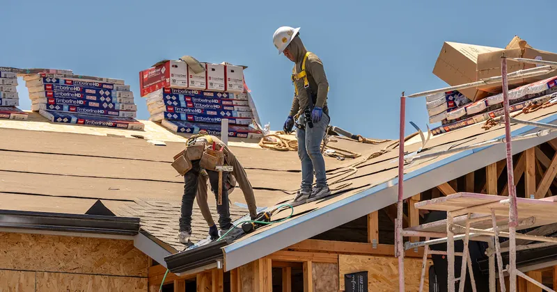 La confianza de los constructores de viviendas en EE.UU. cae a su nivel más bajo del año