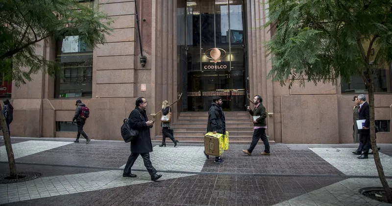 Codelco despide a ocho ejecutivos y empleados por nuevas irregularidades en sus cifras de producción