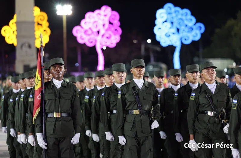Ejército brindó 1 millón de servicios, navegó 120 mil millas y realizó 823 horas vuelo