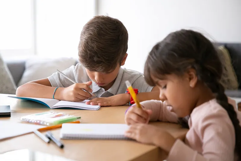 "Hay un lugar para las matemáticas no escolares": para la investigadora Amber Simpson, los padres sí pueden ayudar a enseñarlas en casa
