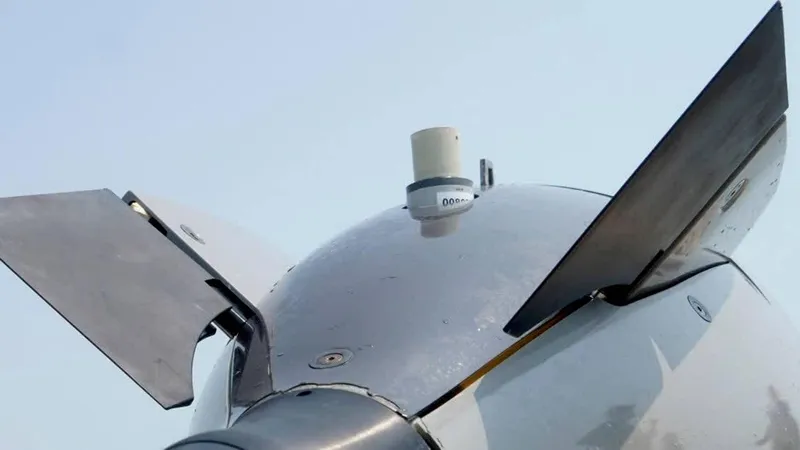 Fuerzas armadas de Irán capturan un dron submarino de EEUU