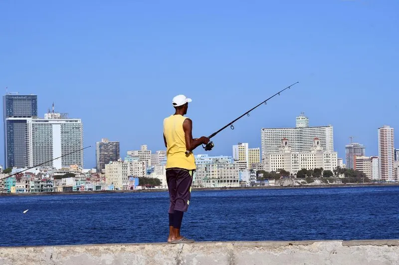 EEUU debe atender llamado internacional y poner fin a bloqueo contra Cuba, afirma cancillería china