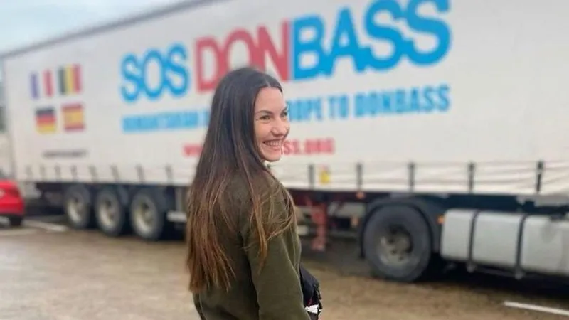 Juicio en Francia contra activista rusa es una muestra de "persecución política y rusofobia", dicen expertos