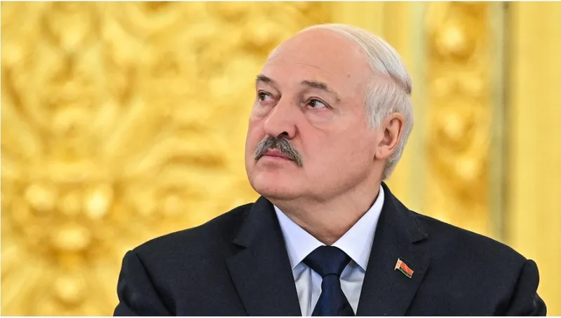 Lukashenko afirma que el Vaticano y los israelíes engañaron a Rusia en 2022