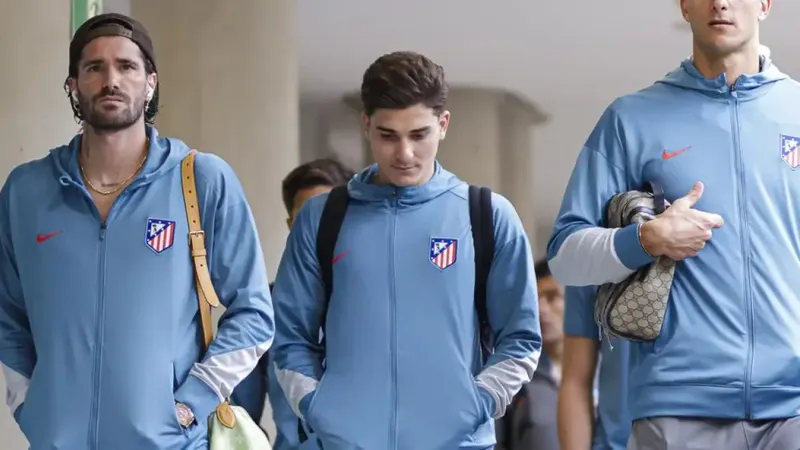 Julián Álvarez está pasando las pruebas médicas con el Atlético