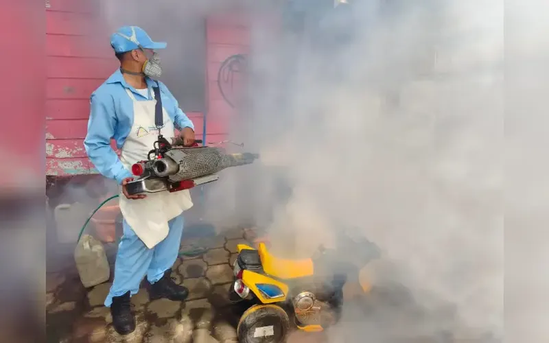 MINSA aplica larvicida en más de 400 viviendas del barrio Macarally para frenar el dengue