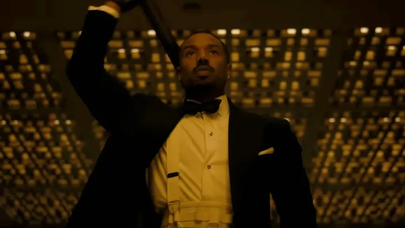 Es uno de los mejores actores vivos, pero no le basta con actuar: Tras el Oscar, dirige y protagoniza el 'thriller' de atracos 'El secreto de Thomas Crown'