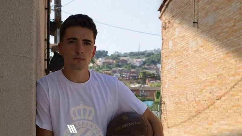¡Atado el primer fichaje de la era Monchi!
