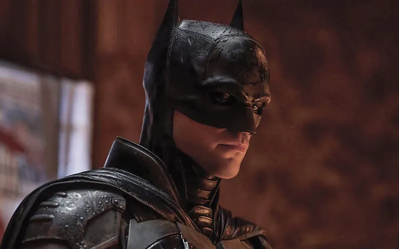 Robert Pattinson cree que sería difícil interactuar con otros héroes con su versión de Batman