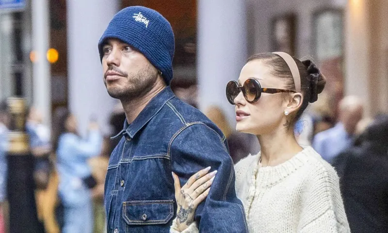 Ariana Grande confirma romance con Ricky Alvarez tras finalizar gira musical
