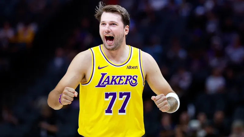Previa NBA 2026-27 Los Angeles Lakers | República de Doncic, año 1