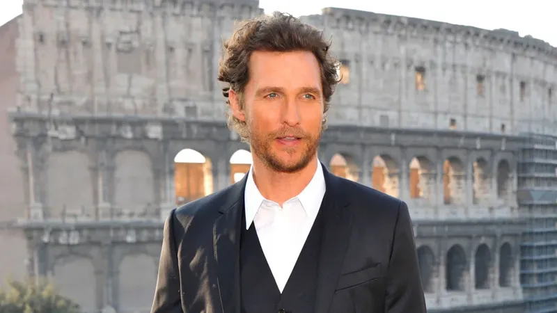 La regla del 80/20 con la que Matthew McConaughey encontró su estilo personal
