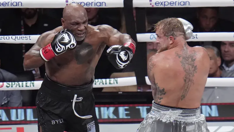 Tyson vs. Mayweather se mantiene en pie: la exhibición entre leyendas se reprograma para otoño de 2026