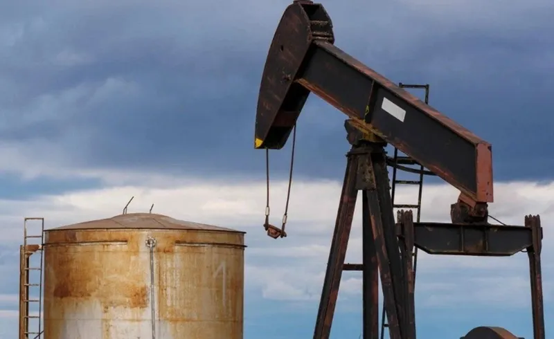 Unión Europea prevé altos precios de petróleo y gas hasta finales de 2027