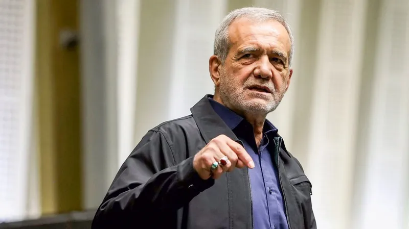 Pezeshkian: La paz se logrará bajo el respeto mutuo