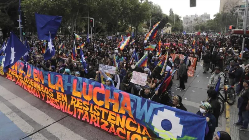Experto: protestas en América Latina reflejan retroceso de derechos sociales