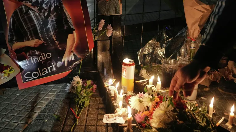 Argentina despide al 'Indio' Solari, el mito popular del rock que convirtió sus recitales en peregrinaciones