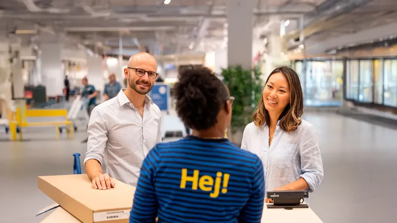 «Me comí 600 euros en cortinas»: el cambio en las devoluciones de IKEA que está indignando a miles de clientes