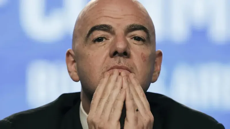 Escándalo del Manchester City: la pista lleva hasta Infantino