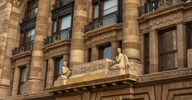 Banxico recorta a 1,1% pronóstico de crecimiento para 2026 ante economía débil en inicio de año