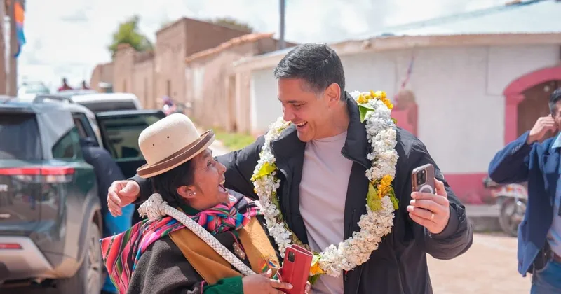 Óscar Mario Justiniano asume como ministro de Economía interino de Bolivia tras censura a Espinoza