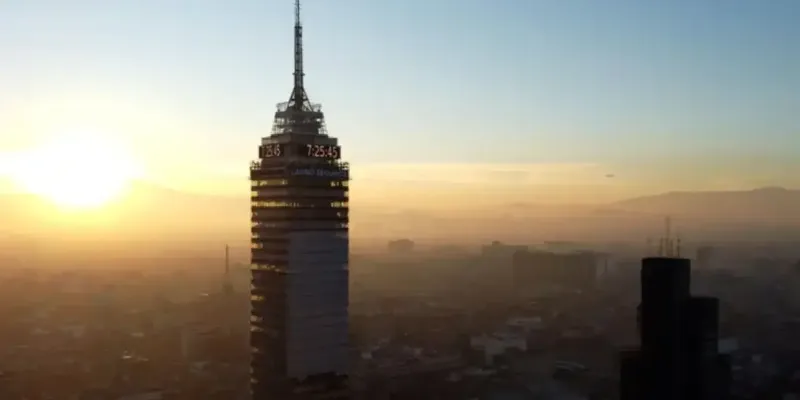Fitch recorta pronóstico del PIB para México a 1% por debilidad interna y menor impulso de EU