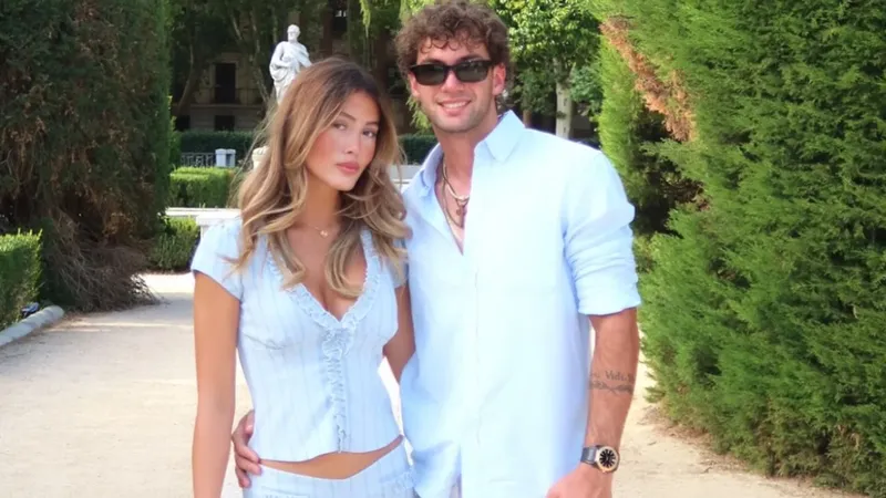 Christopher Levy muestra su lado romántico al celebrar el cumpleaños de su novia Ivy Puente