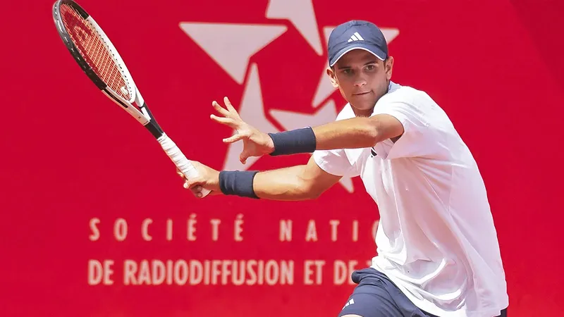 A qué hora juega Jódar vs Tirante del Masters 1000 Shanghái: cómo ver el partido por TV