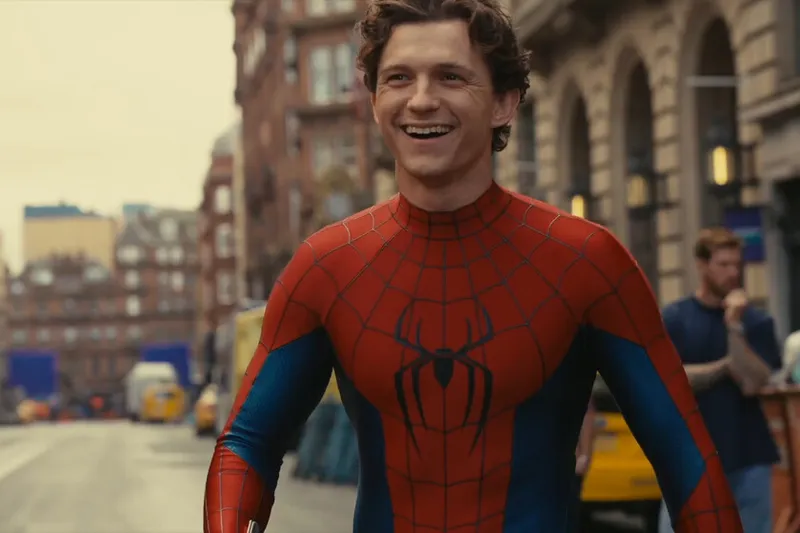 Spider-Man regresa para presentar batalla a 'La Odisea' de Christopher Nolan. Lo mejor y lo peor de los estrenos de cine