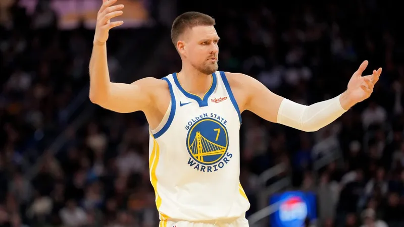 Los Warriors no saben cuándo podrán contar con Porzingis