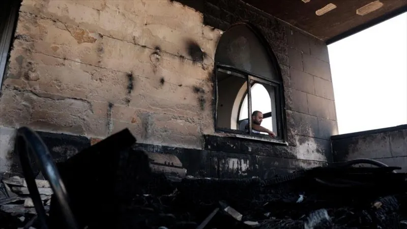Colonos israelíes intensifican ataques para expulsar a palestinos de sus tierras