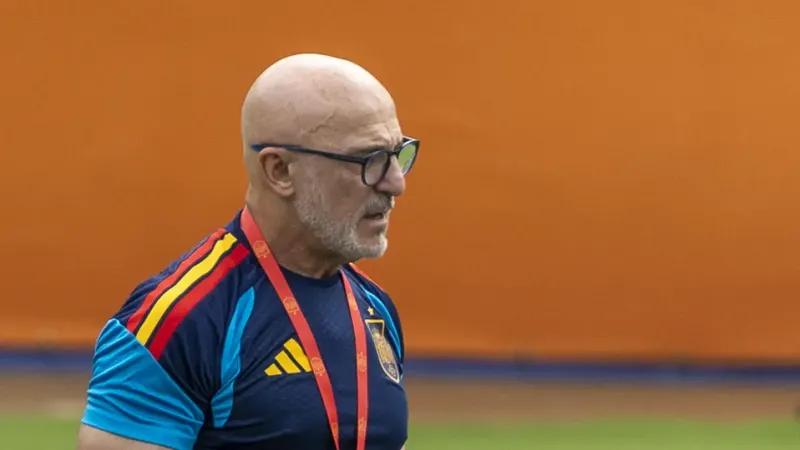 De la Fuente da su favorito para el Balón de Oro y apunta a un jugador del Barça