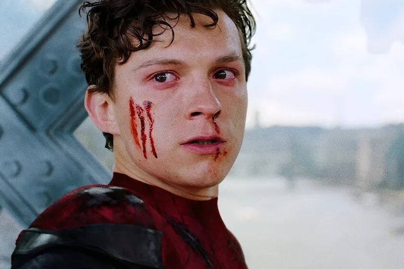 A Tom Holland le encantaría ver una versión sangrienta y sin filtros de Spider-Man junto a The Punisher en la televisión: "Quiero devolverle el favor"