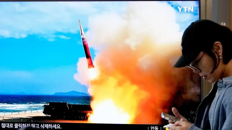 Corea del Norte lanza misiles estratégicos de alcance medio hacia el mar de Japón