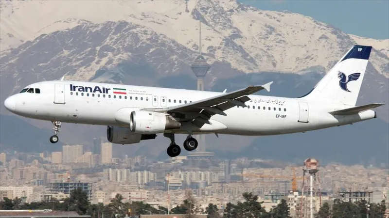 Jefe de Aviación Civil iraní: El enemigo no podrá paralizar los vuelos