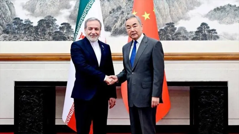 Canciller de Irán califica de “exitosas” sus consultas en China