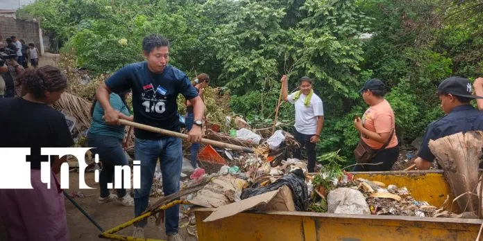Jornada comunitaria elimina botadero ilegal en el Distrito VII de Managua
