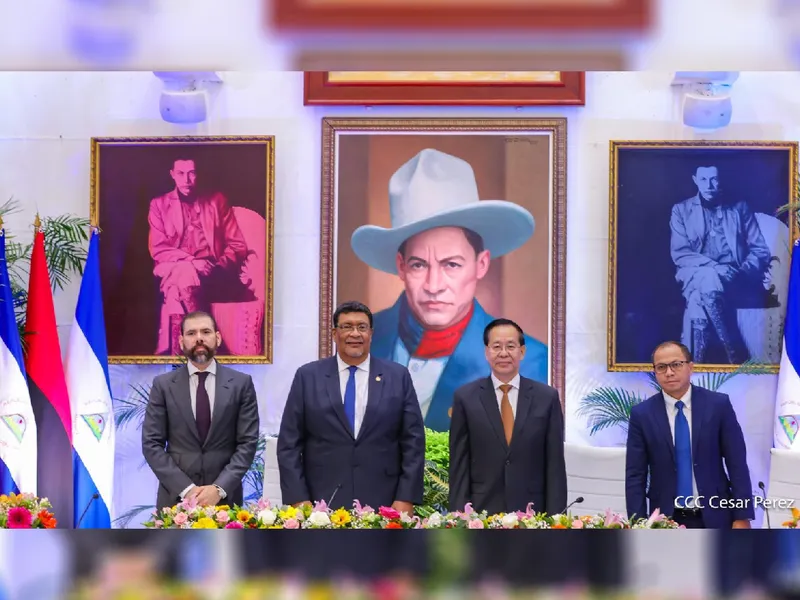 Copresidenta saluda a la delegación de Camboya que está en Nicaragua