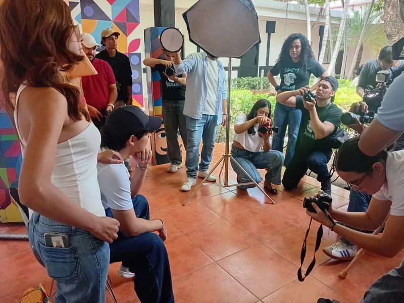 Universitarios exploran la belleza de Nicaragua a través de un taller práctico de fotografía