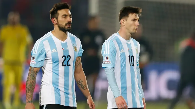 Ezequiel Lavezzi reveló el oscuro panorama que vivió después del retiro