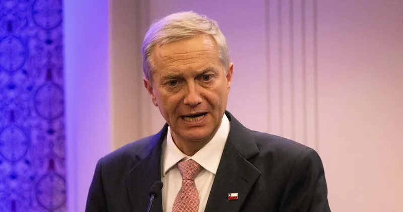 Chile busca atraer inversión extranjera con la reforma del mercado de capitales de Kast