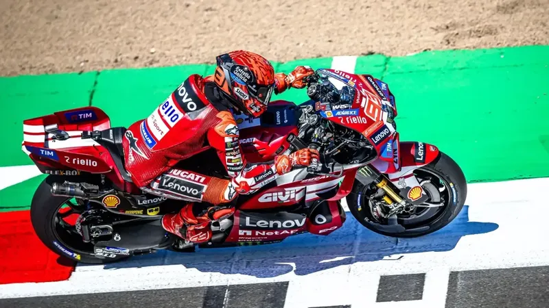 Sigue la carrera de Moto2, en directo