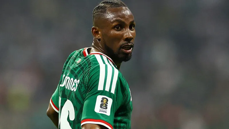 Julián Quiñones pone punto final a su sequía goleadora